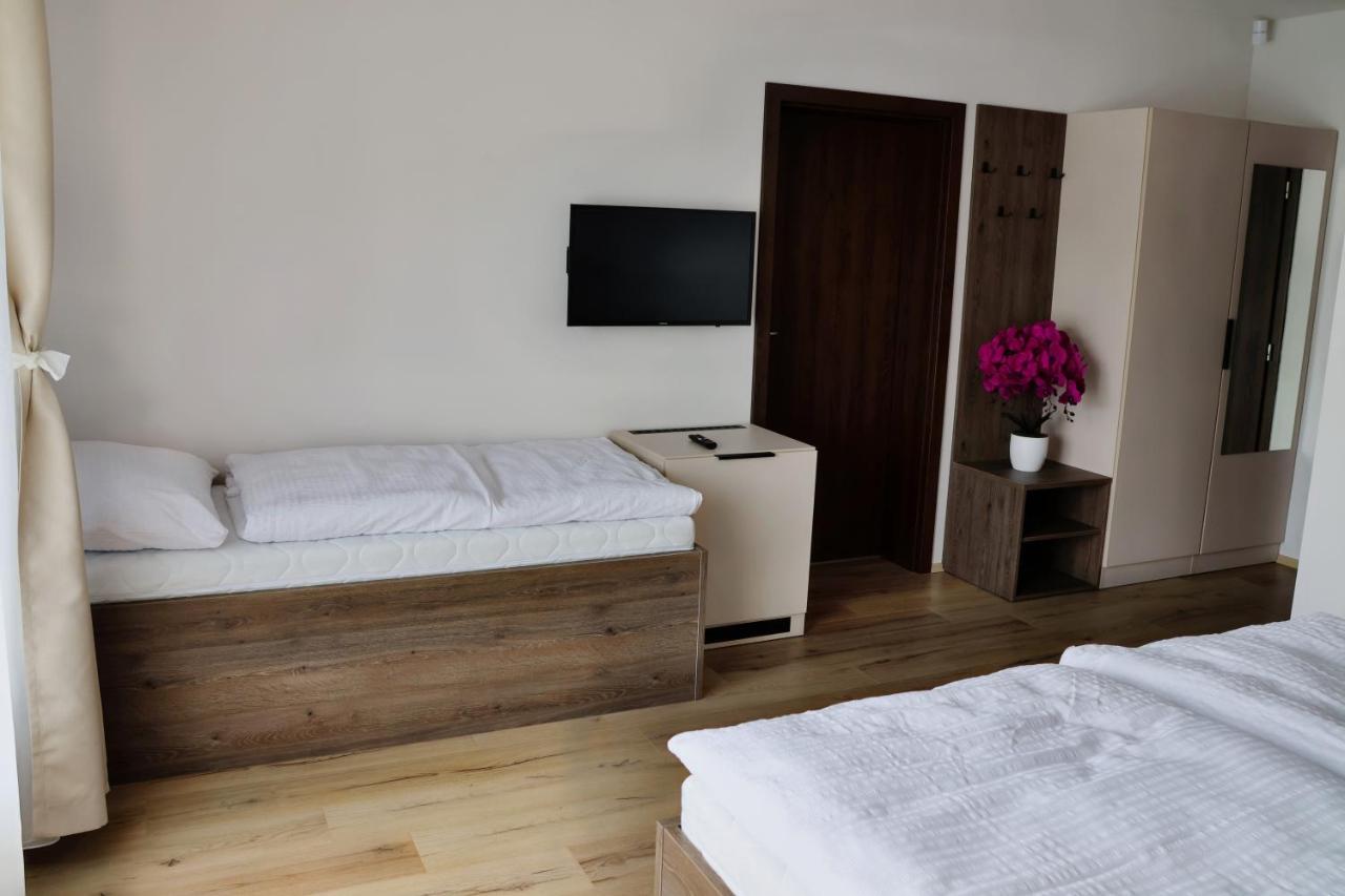 Zafir Hotel Dunajská Streda Eksteriør billede