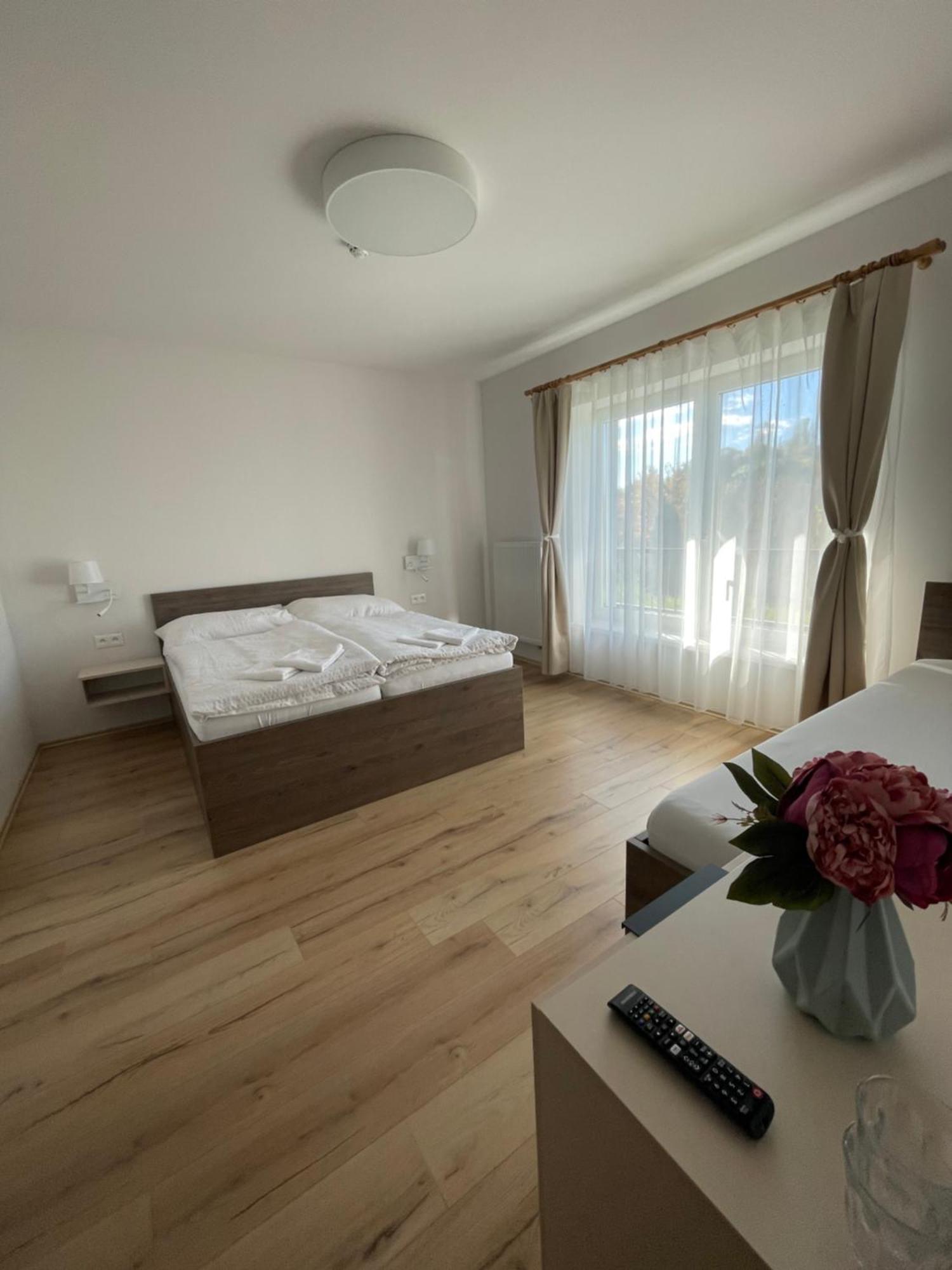 Zafir Hotel Dunajská Streda Eksteriør billede